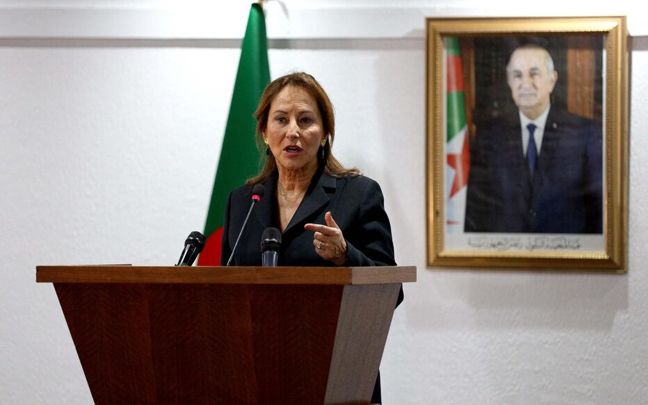 Ségolène Royal, lors d'une conférence de presse, vendredi 30 janvier, à Alger, évoque l'affaire du journaliste Christophe Gleizes